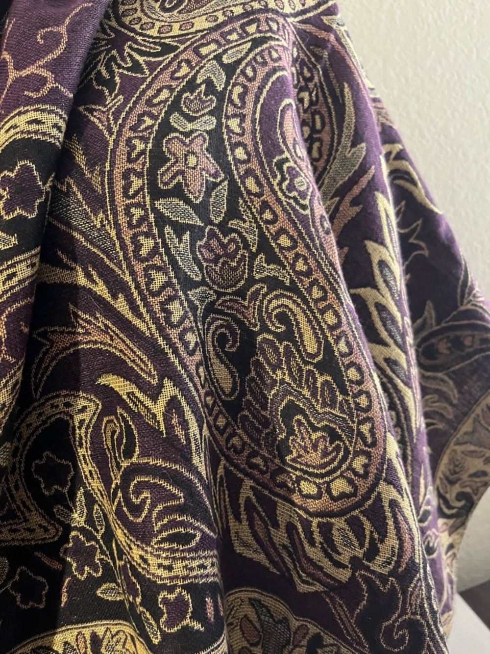 Paisley Jacquard Shawl Scarf in Plum and Gold - Picture 5 of 7